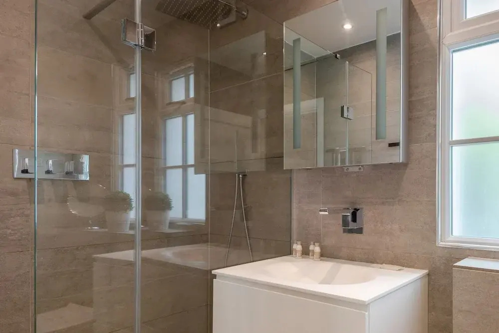 Modern High Spec Flat For 4 In West Hampstead