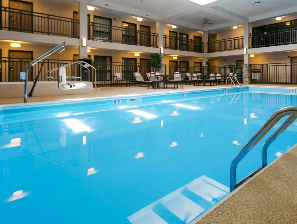 Best Western Harvest Inn & Suites
