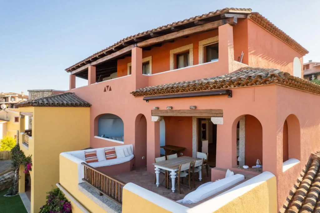 The Tavolara apartment is a very spacious three-room apartment (about 100 square meters) consisting-Tavolara