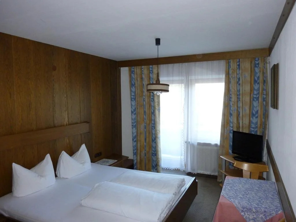 Hotel-Pension Tasma