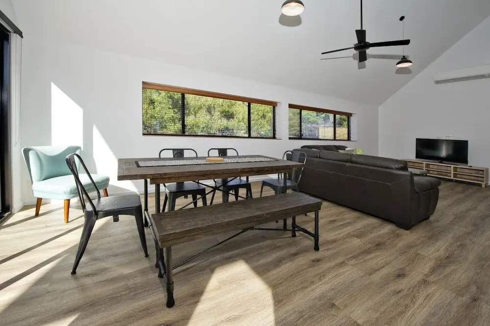 Margaret River Bungalow-1-street - pet friendly