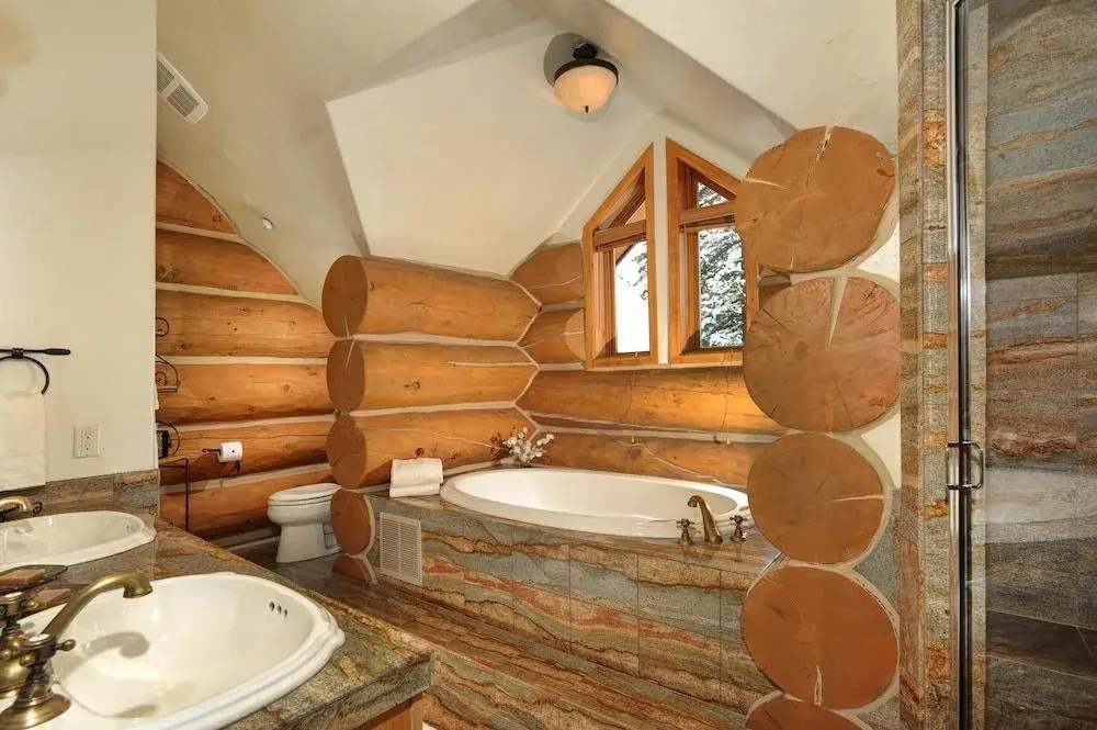 Paradise Meadow Lodge