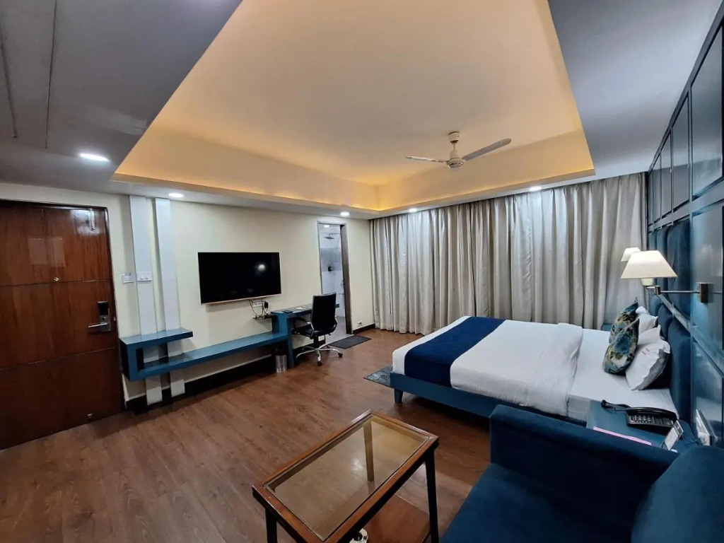 L N Hotels and Resorts