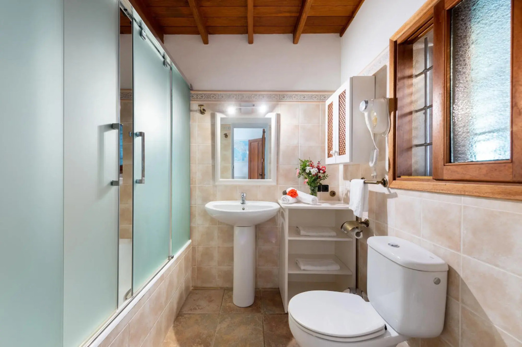 New! Villa Savinar in Es Cubells