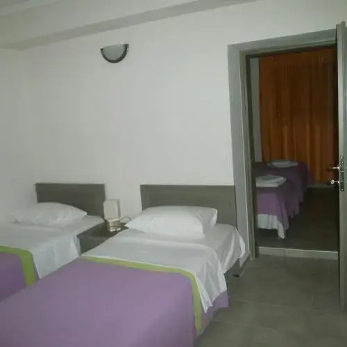 Daniela Apartments