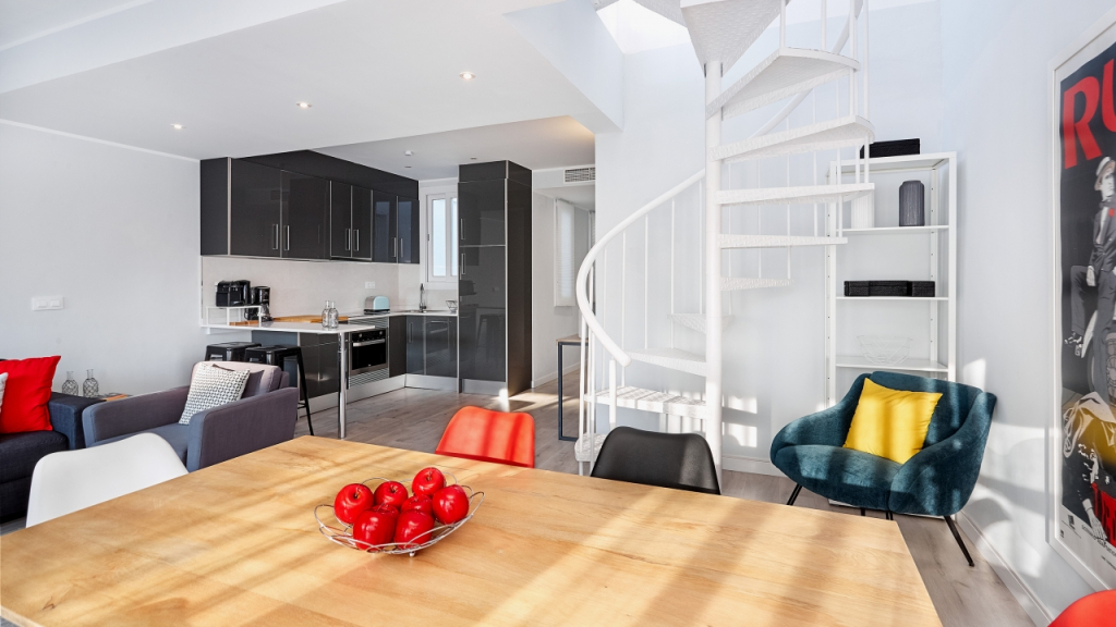 UD - MA31 Apartment with terrace (3BR) 4 - MID STAY RENTALS