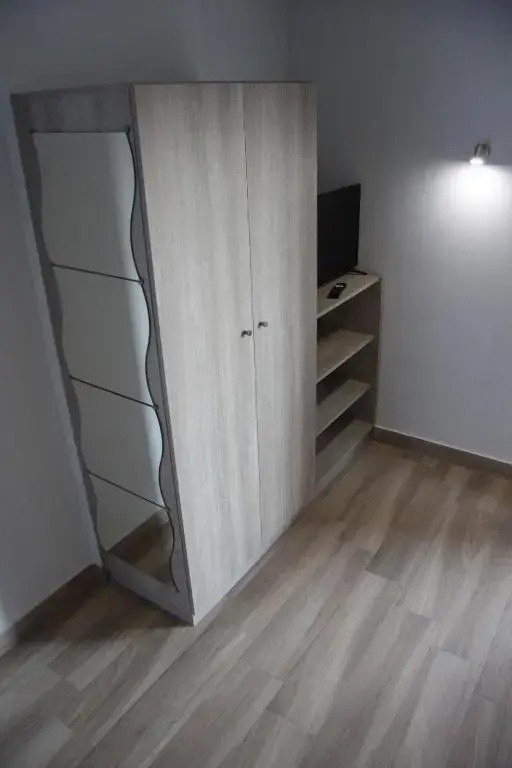 Nikitas Apartments & Suites