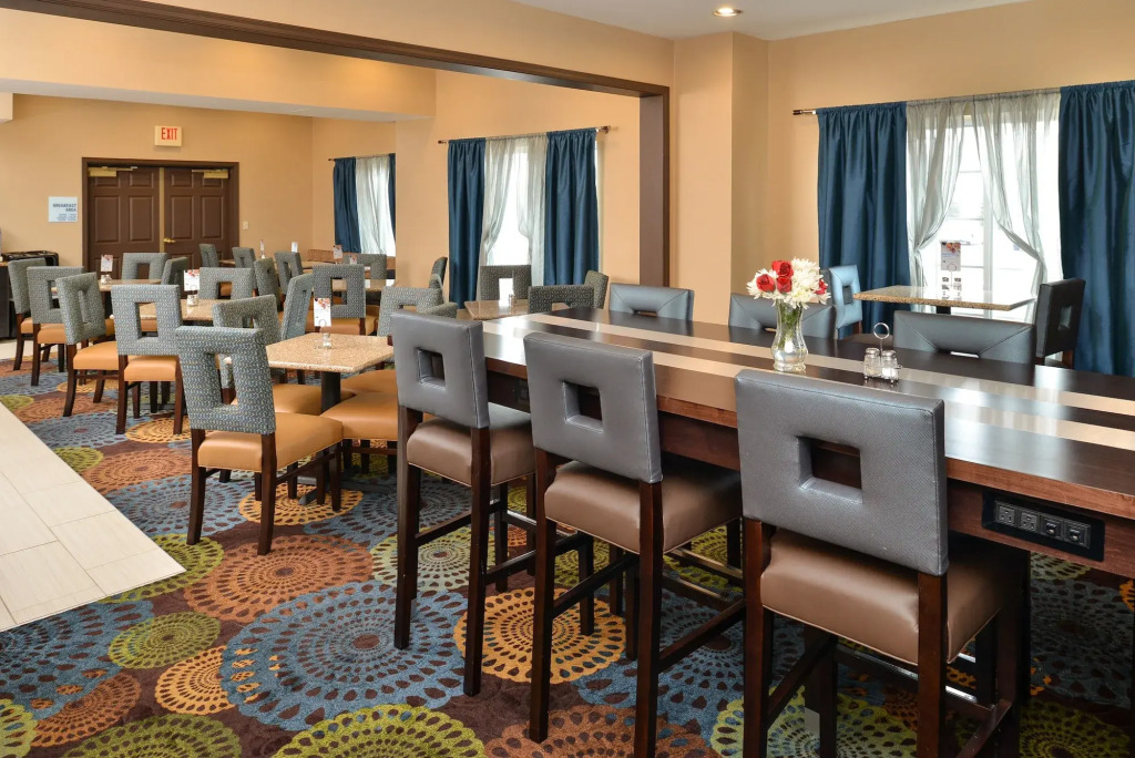 Holiday Inn Express St. Paul South - Inver Grove Heights by IHG