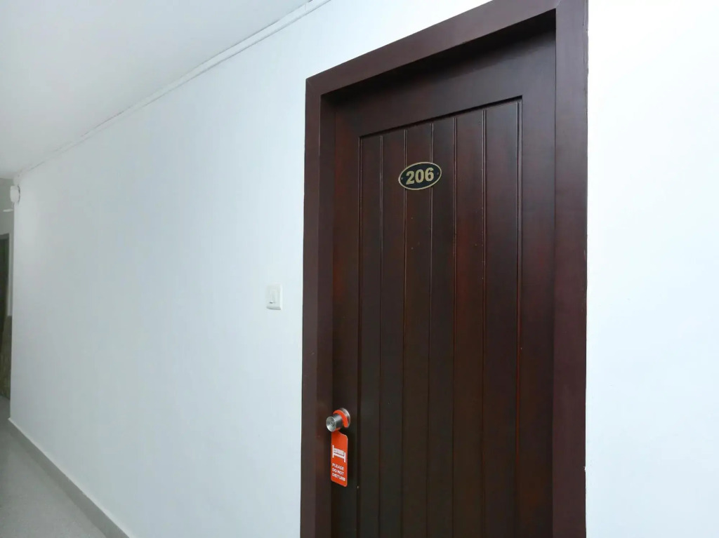 OYO 9116 Thamburu International Hotel