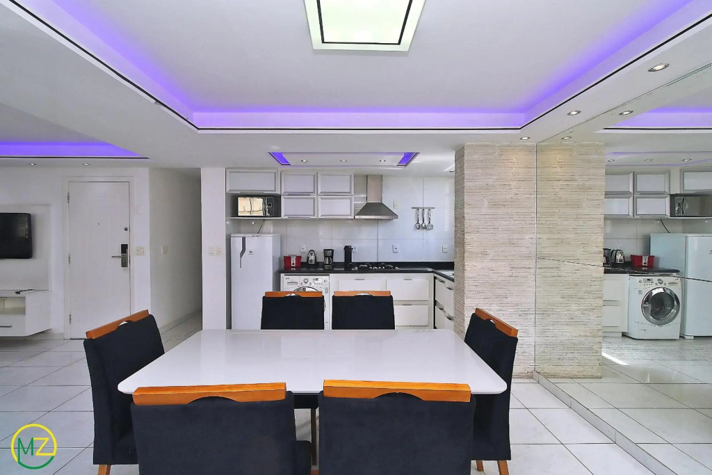 Apartamento moderno de 3 quartos para 8 pessoas com 3 suites em Copacabana!