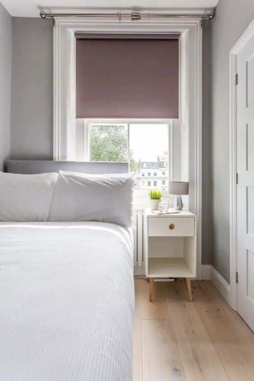Stylish 2 Bedroom Flat in Kensington Near Hyde Park