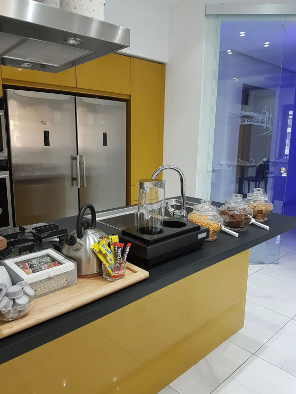 Al Campanile H Napoli Centro, by ClaPa Group Dislocated Hospitality