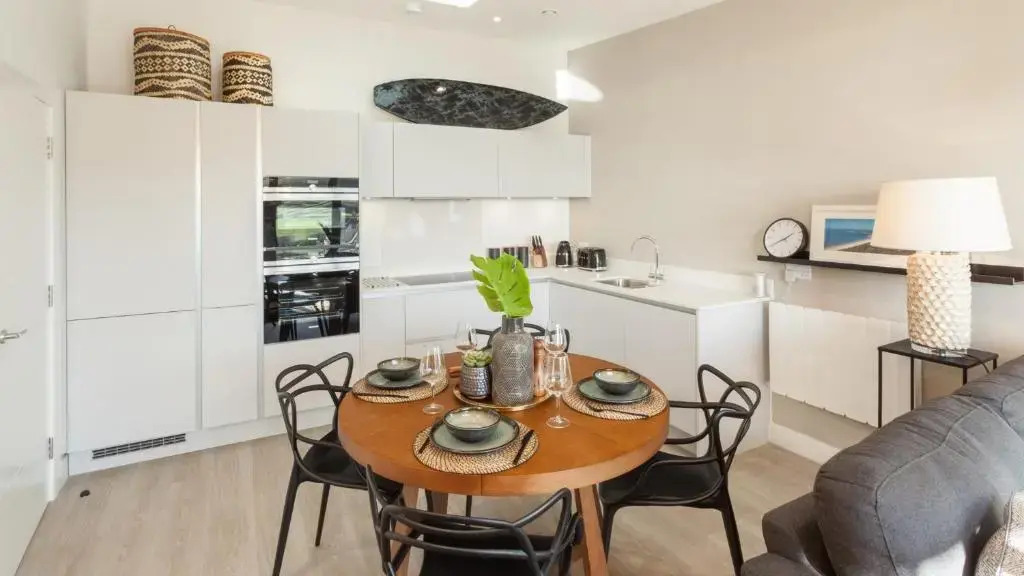 Byron Two Penthouse Apartment