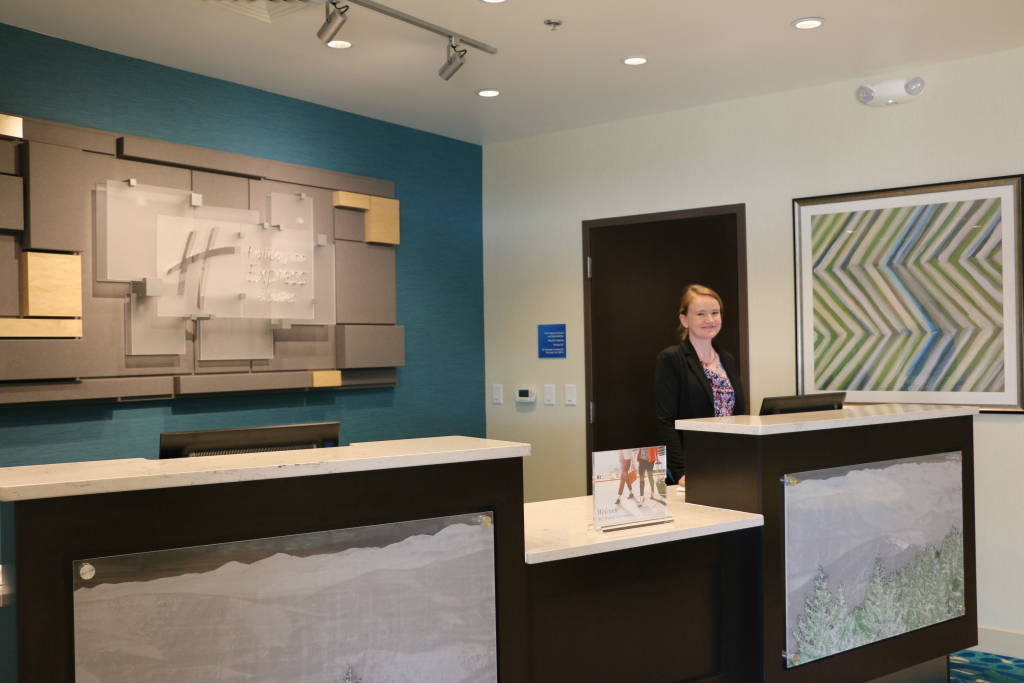 Holiday Inn Express & Suites - Hendersonville SE - Flat Rock by IHG