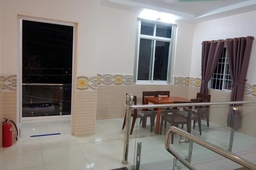 Huong Quang Guesthouse