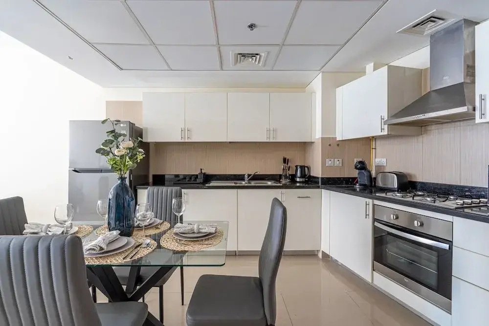 Park Tower by HiGuests Vacation Homes