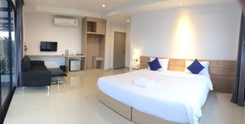 B Boutique Hotel