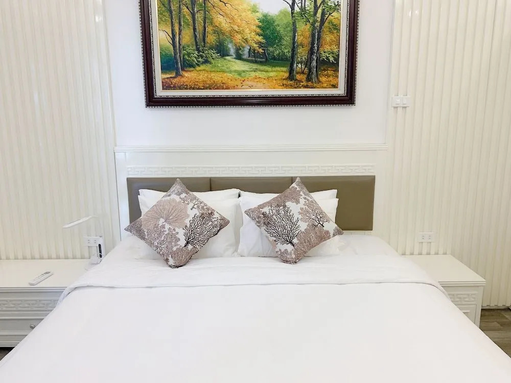 Rosy Apartment Nam Trung Yen