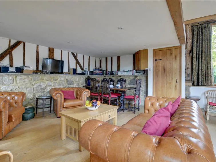 2 Bed in Cranbrook oc-cb594