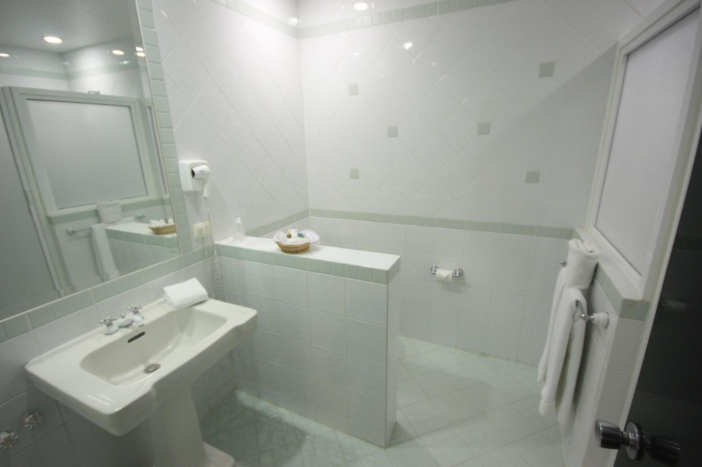 Hotel Leon