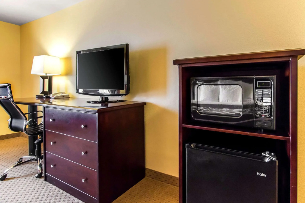 Sleep Inn & Suites Huntsville near US Space & Rocket Center