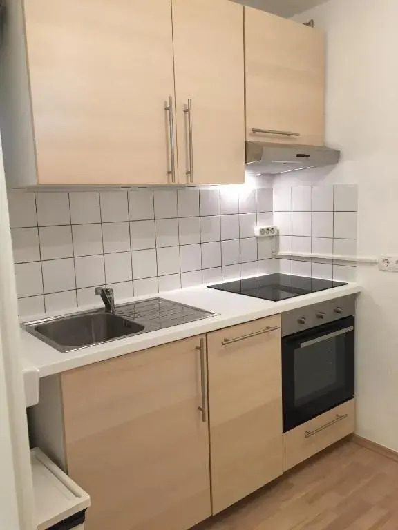 Advice & Advise Apartment