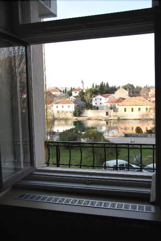 Hotel Leotar