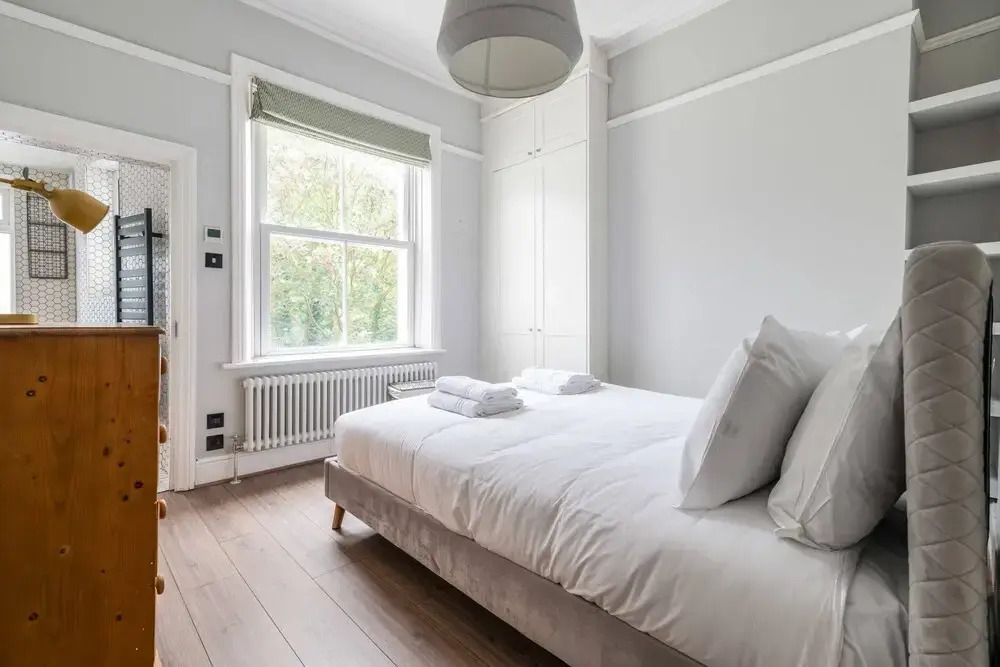 Beautiful One Bed Abode in the South West