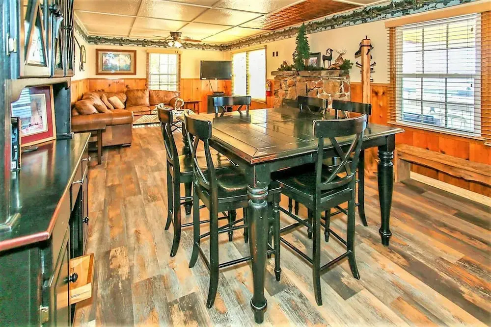 Franks Old Bear-149 by Big Bear Vacations