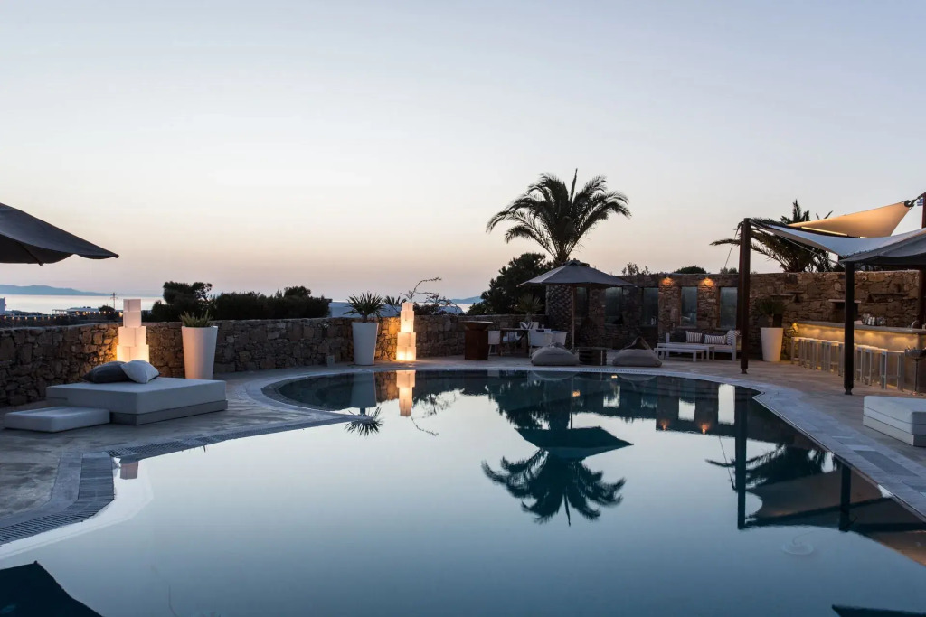 Ostraco Suites