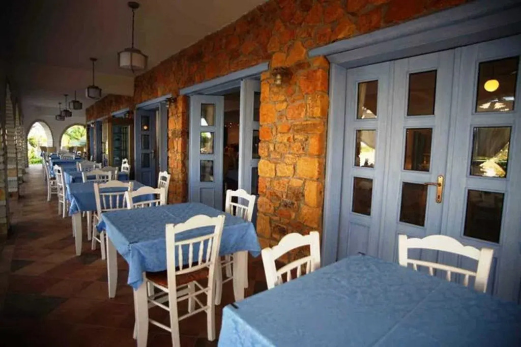 Koufonisia Hotel & Resort