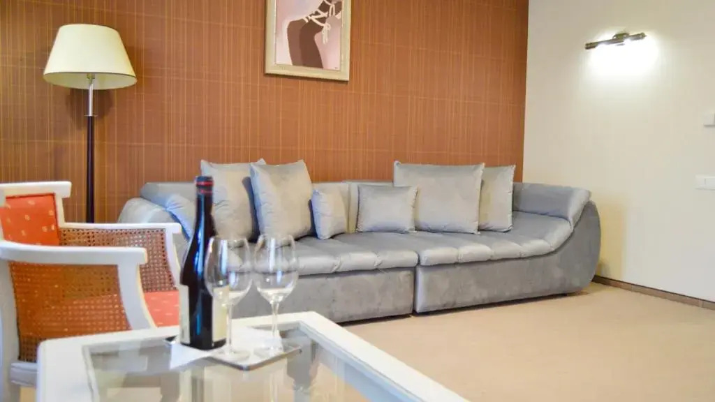Villa & Restaurant Levoslav House