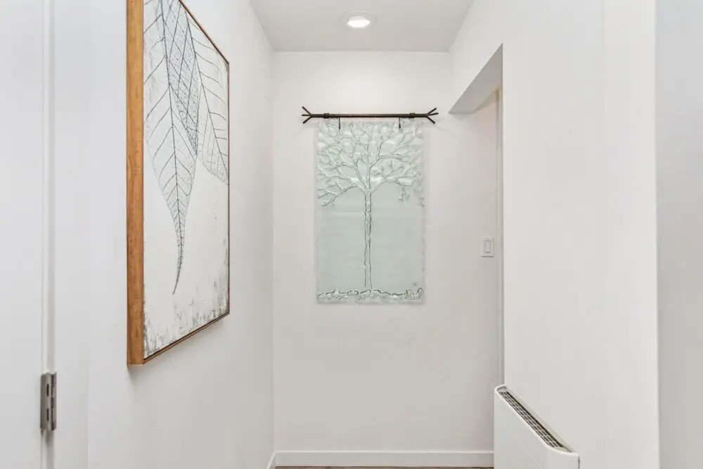 Designer Condo on River - Steps to Aspen Center