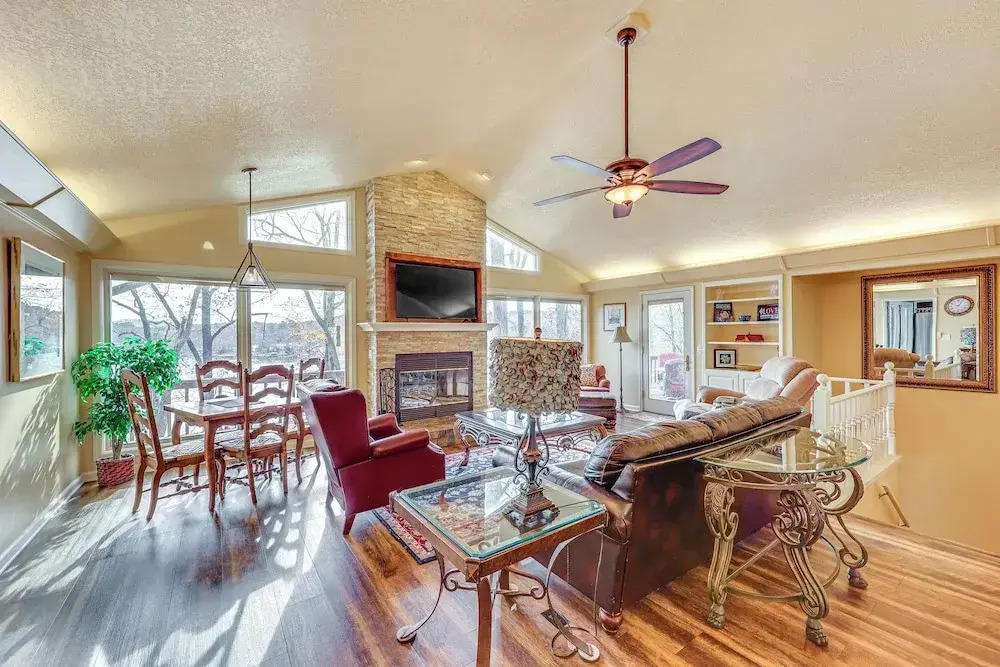 Lakefront Hot Springs Village Home w/ Private Dock