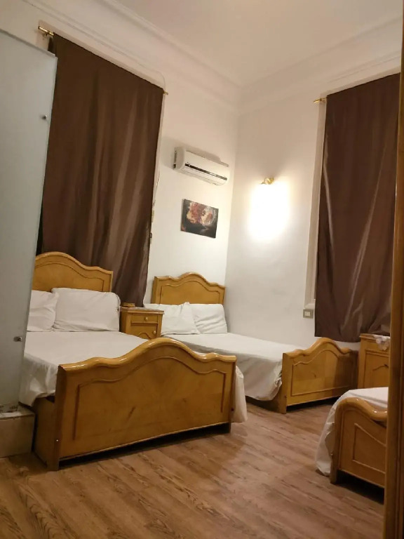 New York Hostel Cairo