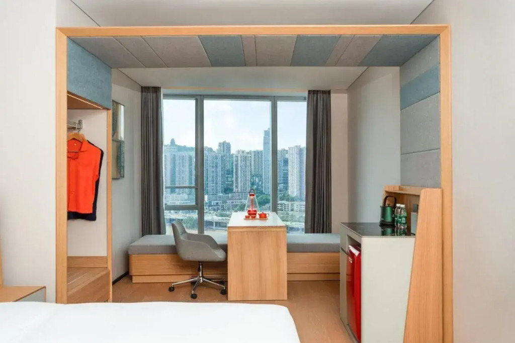 Pagoda Design Hotel ChongQing Near By LiZiBa HongYa Cave