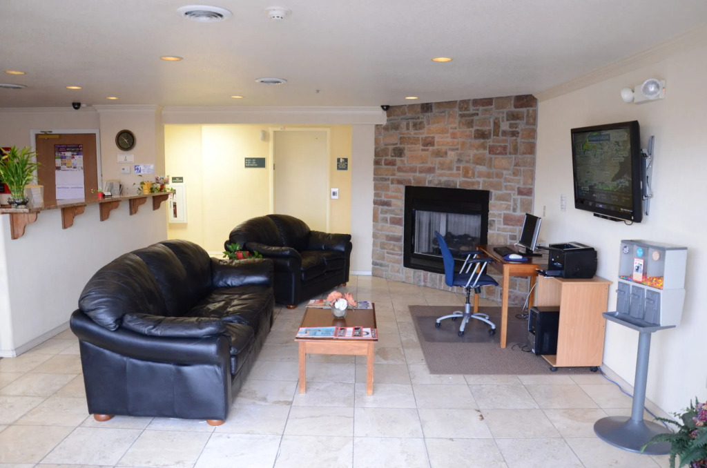 All Towne Suites