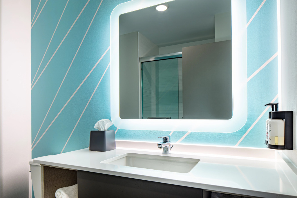 avid hotels - Madison - Monona by IHG