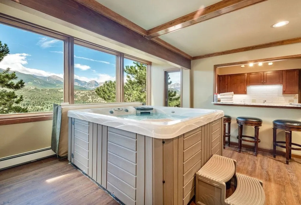 Stewart Highlands - 6 Br Home