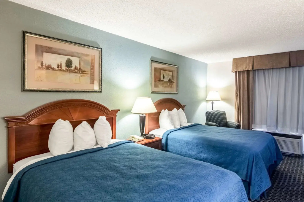 Texas Inn & Suites