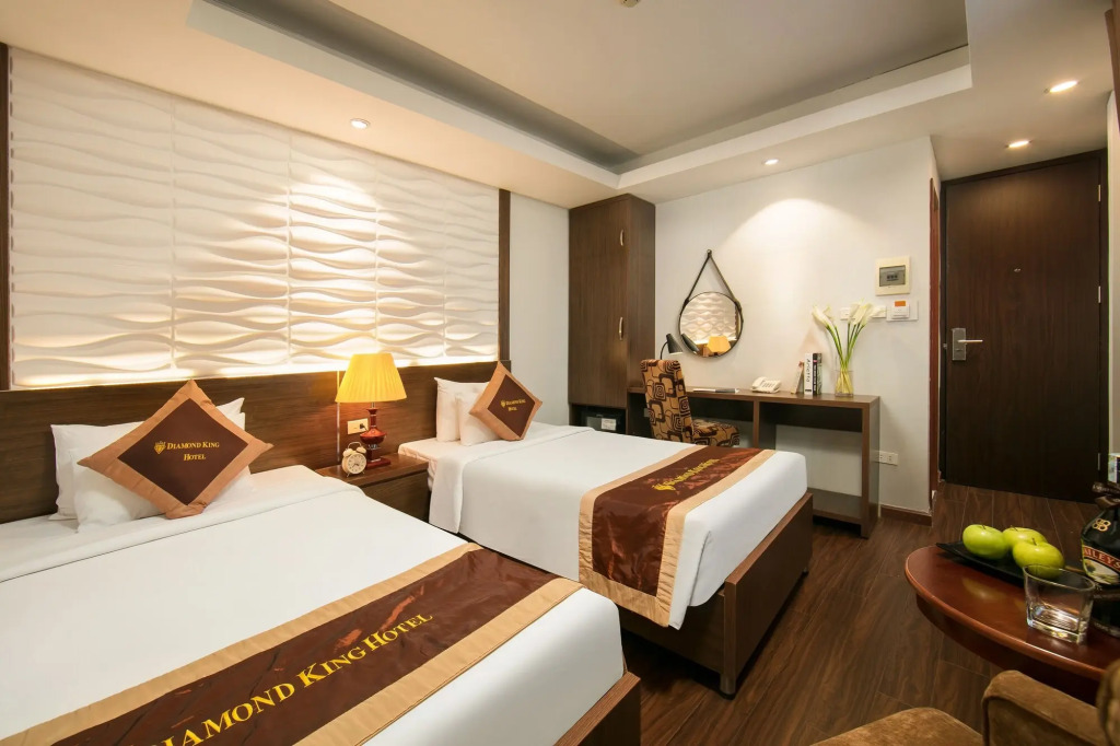 Hanoi Diamond King Hotel & Travel