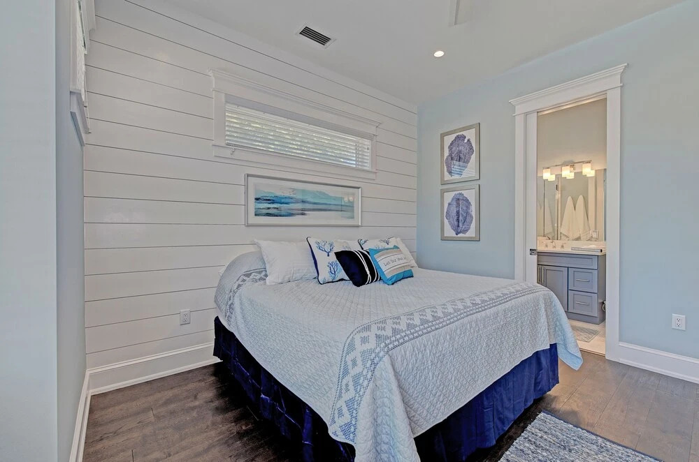 Vitamin Sea managed by Beach Retreats