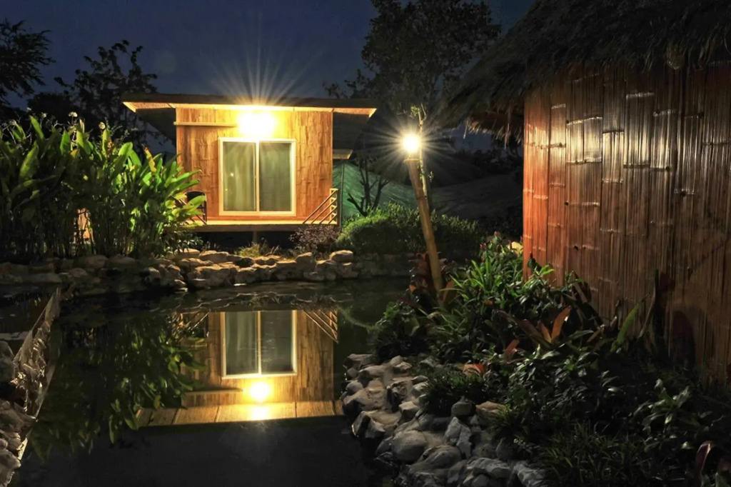 Reewa Waree Resort