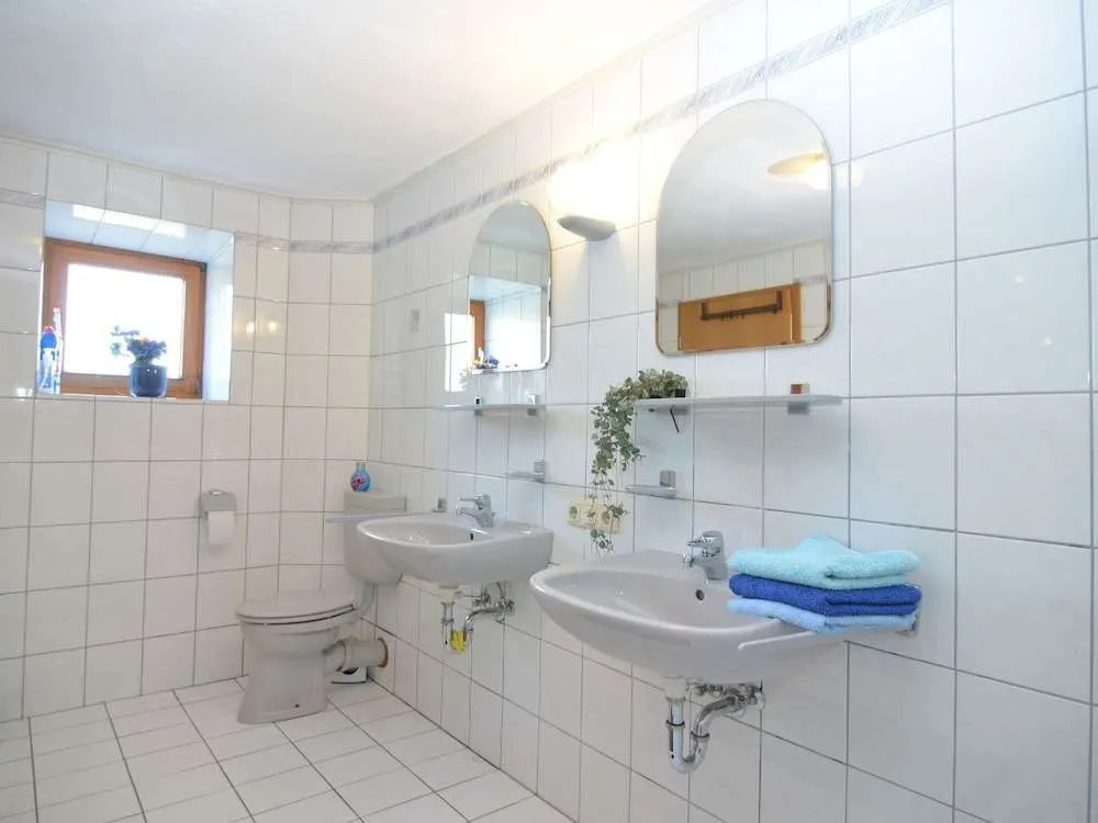 Schönes Ferienhaus in Viechtach in Waldnähe