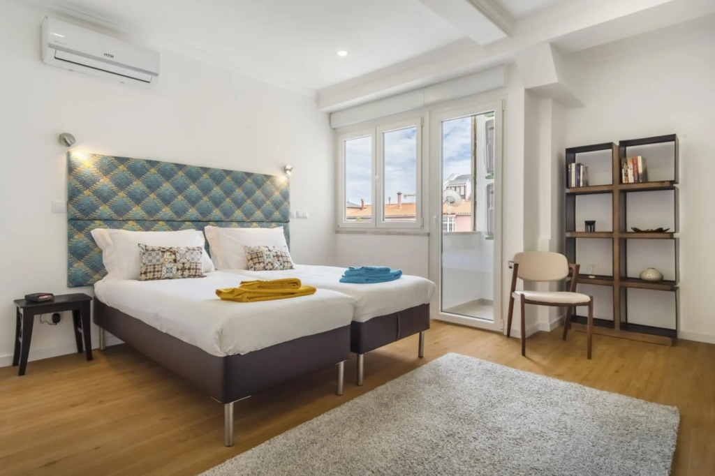 LV Premier Amoreiras AM3 Modern Space AC Lift