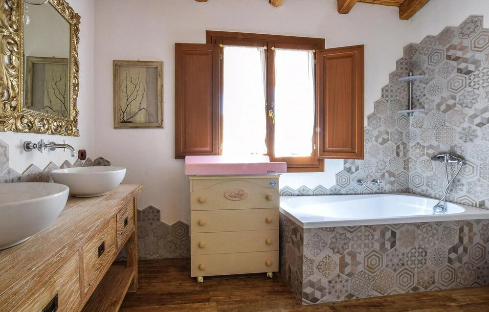 Nice Home in Olbia With Outdoor Swimming Pool, Wifi and 3 Bedrooms