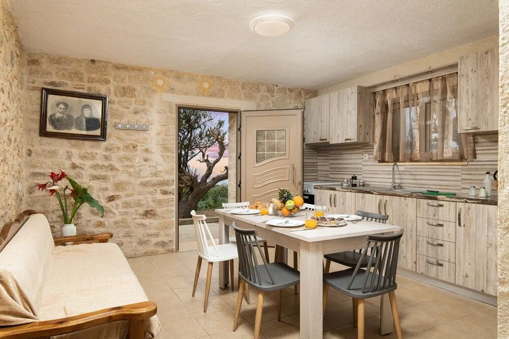 Poseidon Apartments