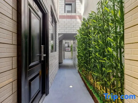 Ting Ting B&B (Xi 'an Bell and Drum Tower Huimin Street, Phase 6 Store)