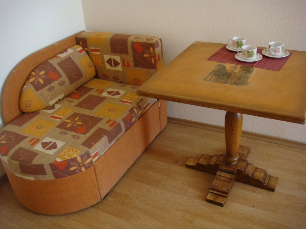 Cheap & Good Apartments