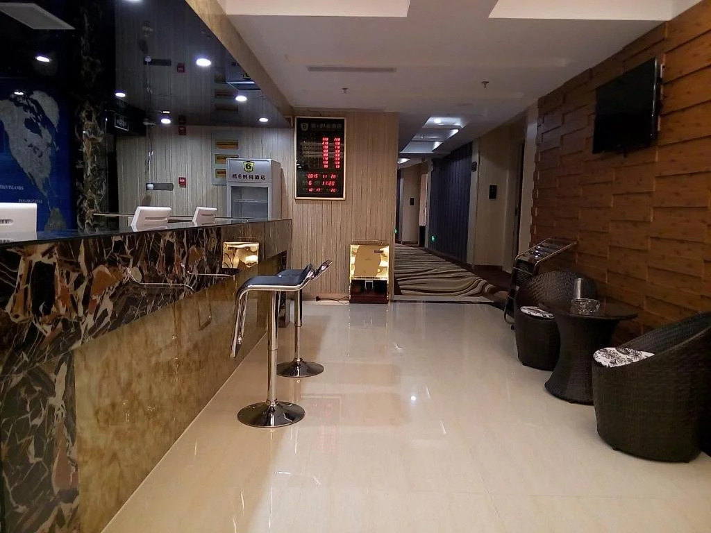 Quanzhou Ku6 Fashion Hotel (Dayang Department store)